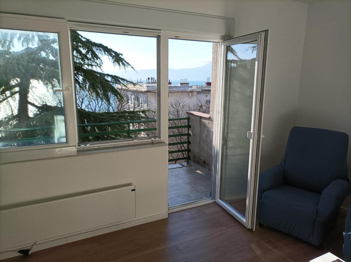 Apartman Pecine Риека Экстерьер фото
