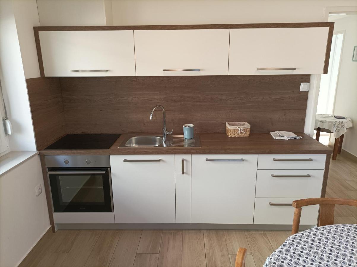 Apartman Pecine Риека Экстерьер фото