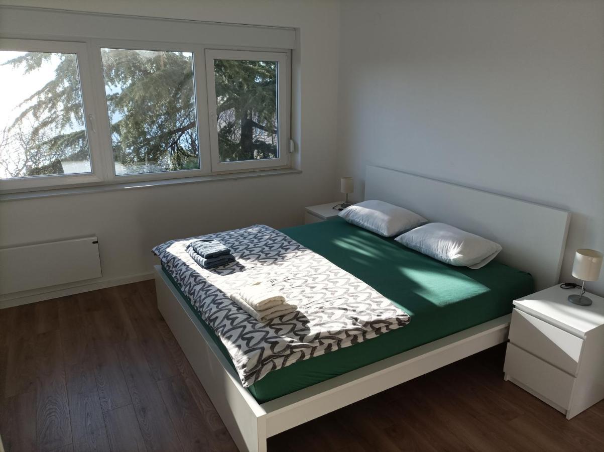 Apartman Pecine Риека Экстерьер фото
