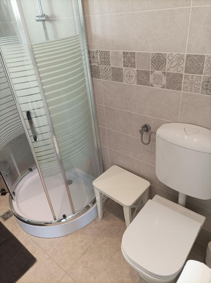 Apartman Pecine Риека Экстерьер фото